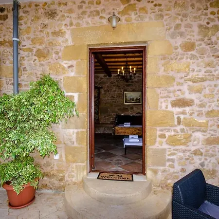 Metochi Traditional House Holiday home *