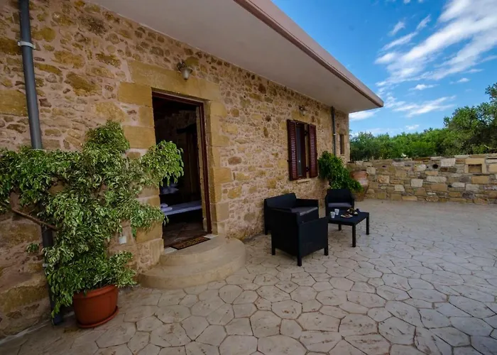 Metochi Traditional House *