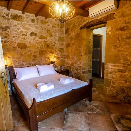 Сasa de vacaciones Metochi Traditional House *